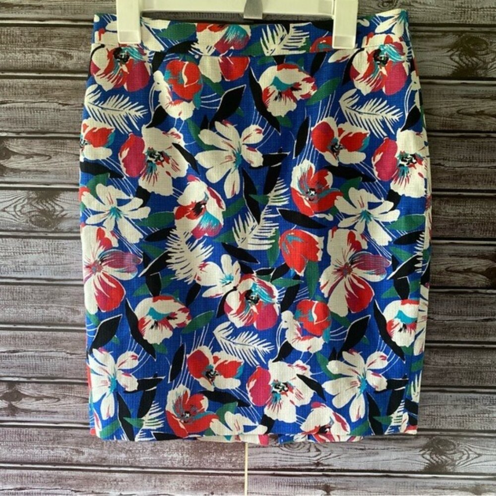 J Crew Women's Floral Pencil Skirt Size 4